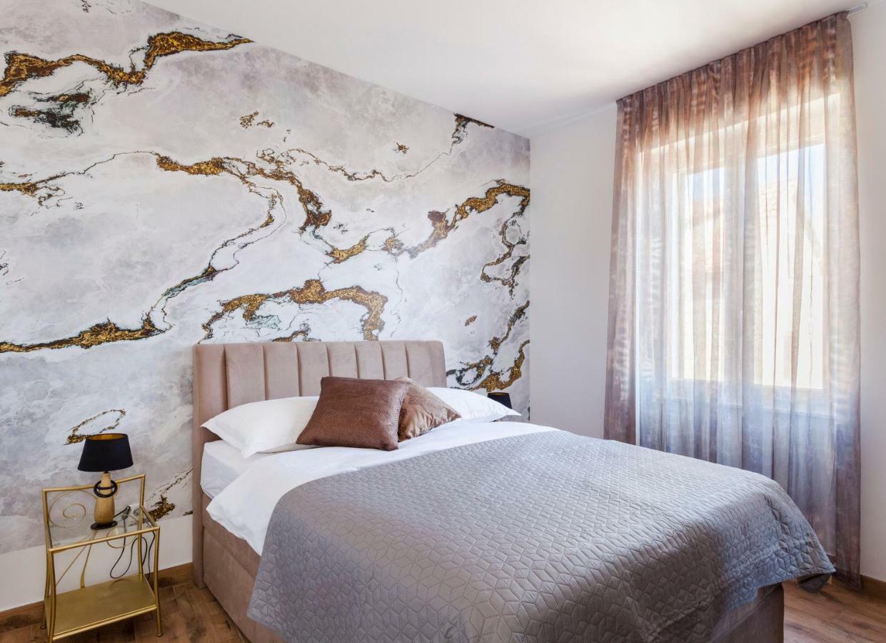 Cozy Apartment Lile In The Heart Of Old Town Split Exterior foto